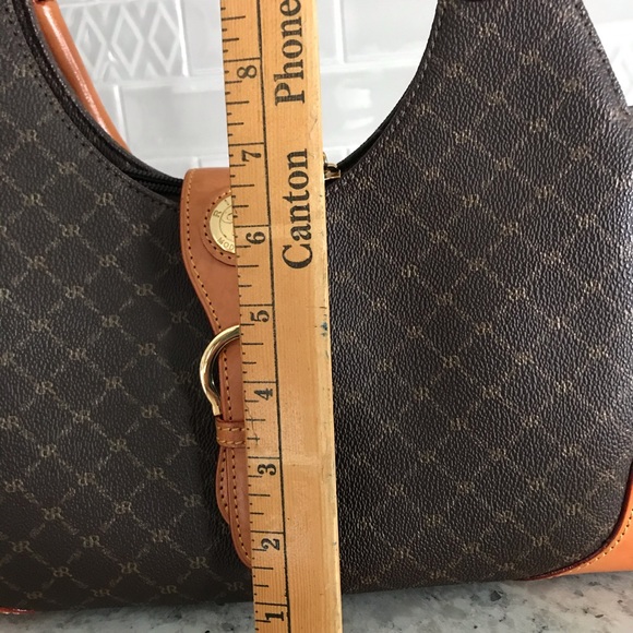 Rioni Moda Italia Signature Handbag - Picture 8 of 11